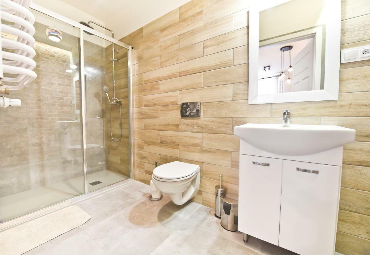 Metropolis Apartment Торунь Екстер'єр фото